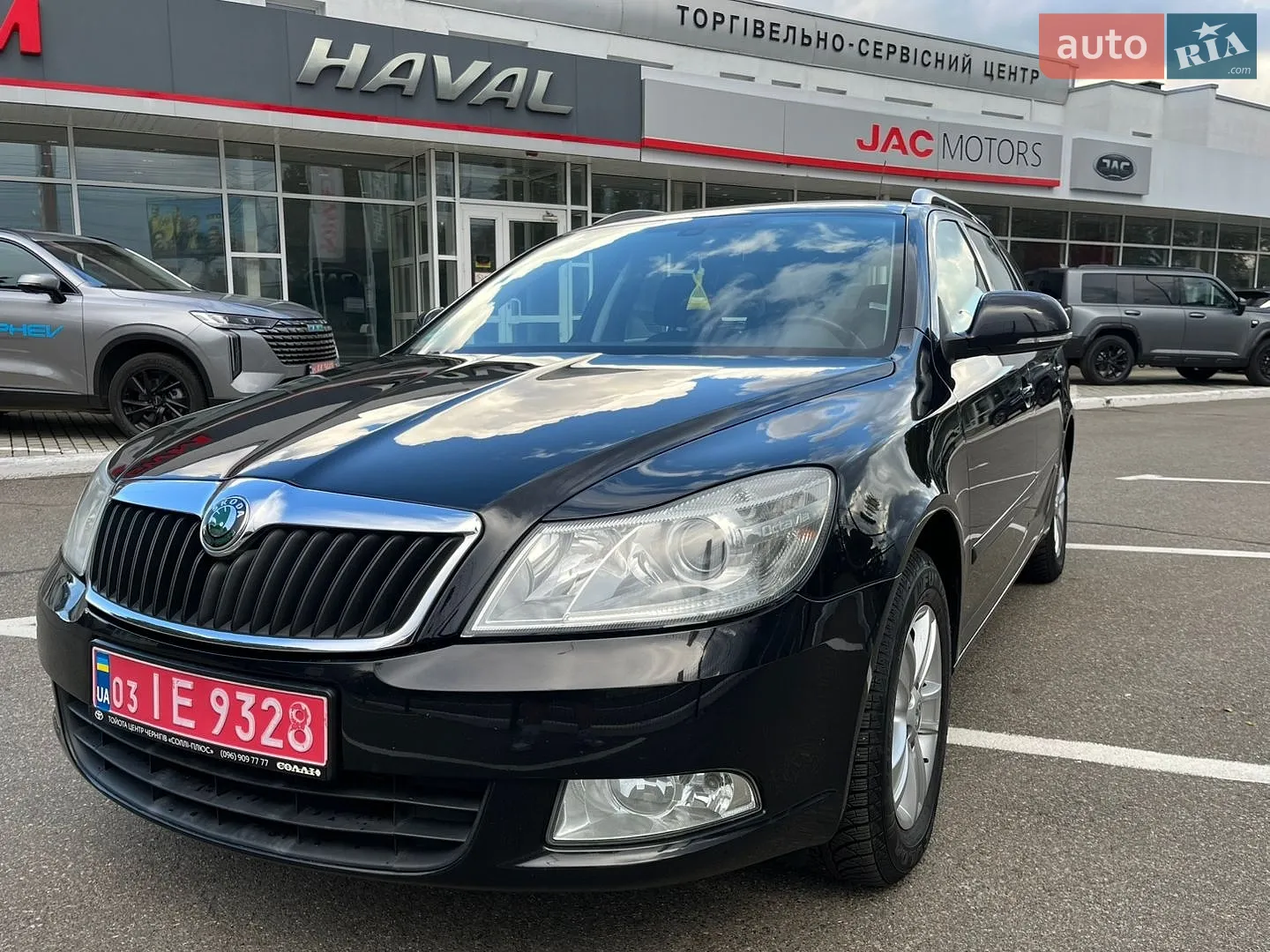 2010 Skoda Octavia - мініатюра 5