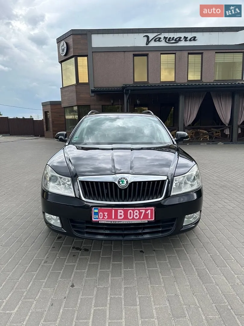 2010 Skoda Octavia - мініатюра 13
