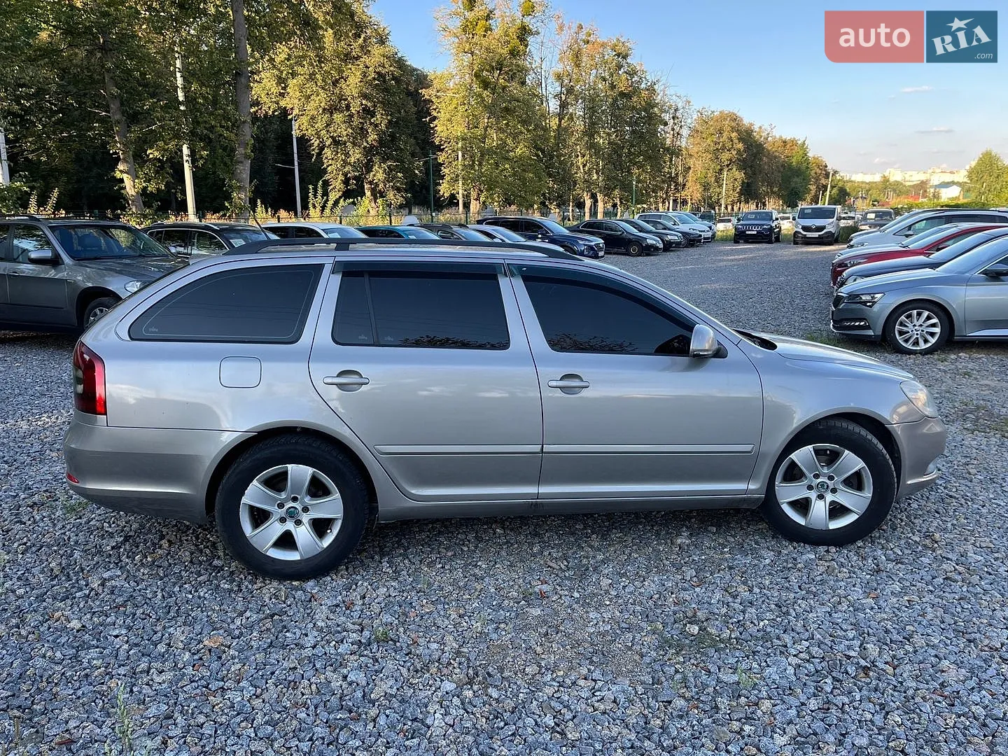 2010 Skoda Octavia - мініатюра 4