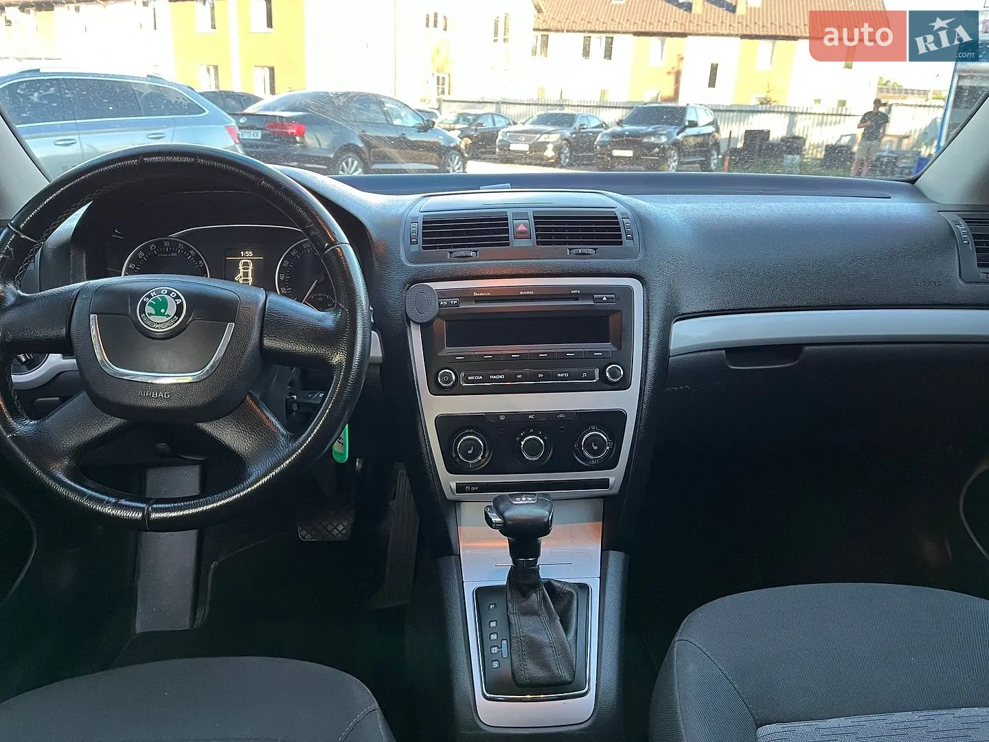 2010 Skoda Octavia - мініатюра 23
