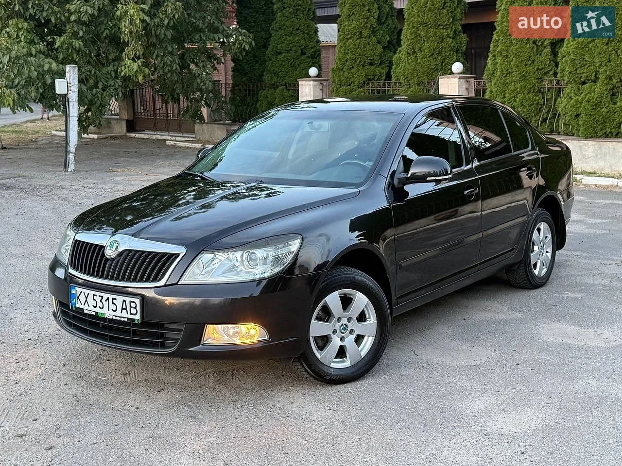 2011 Skoda Octavia - мініатюра 2