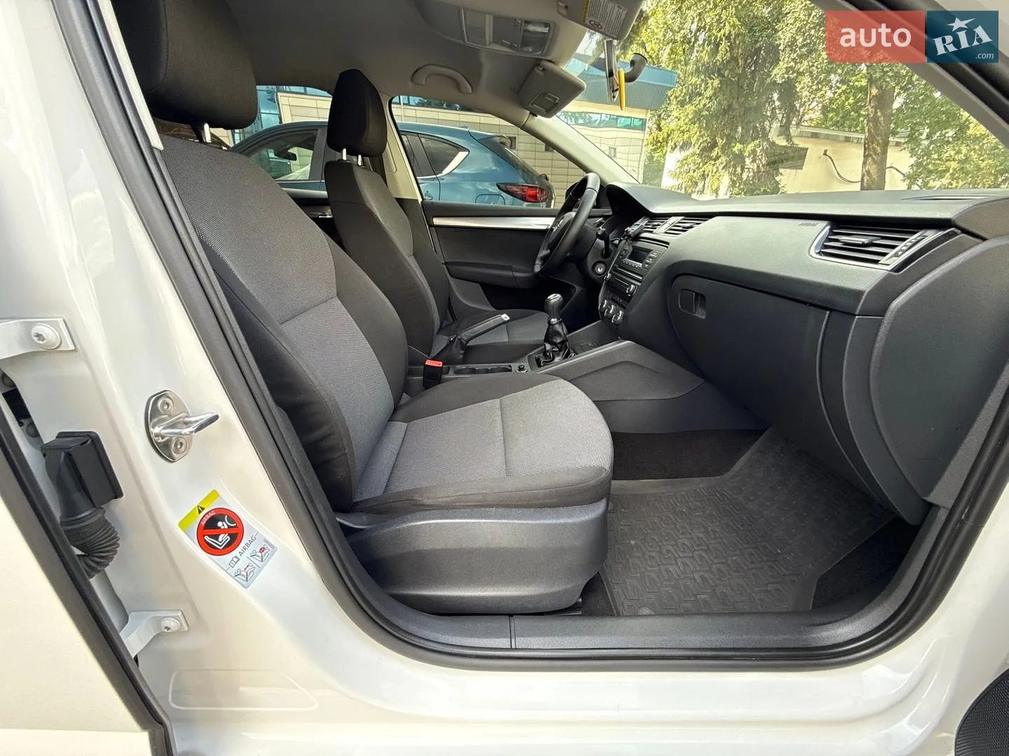 2013 Skoda Octavia - мініатюра 16