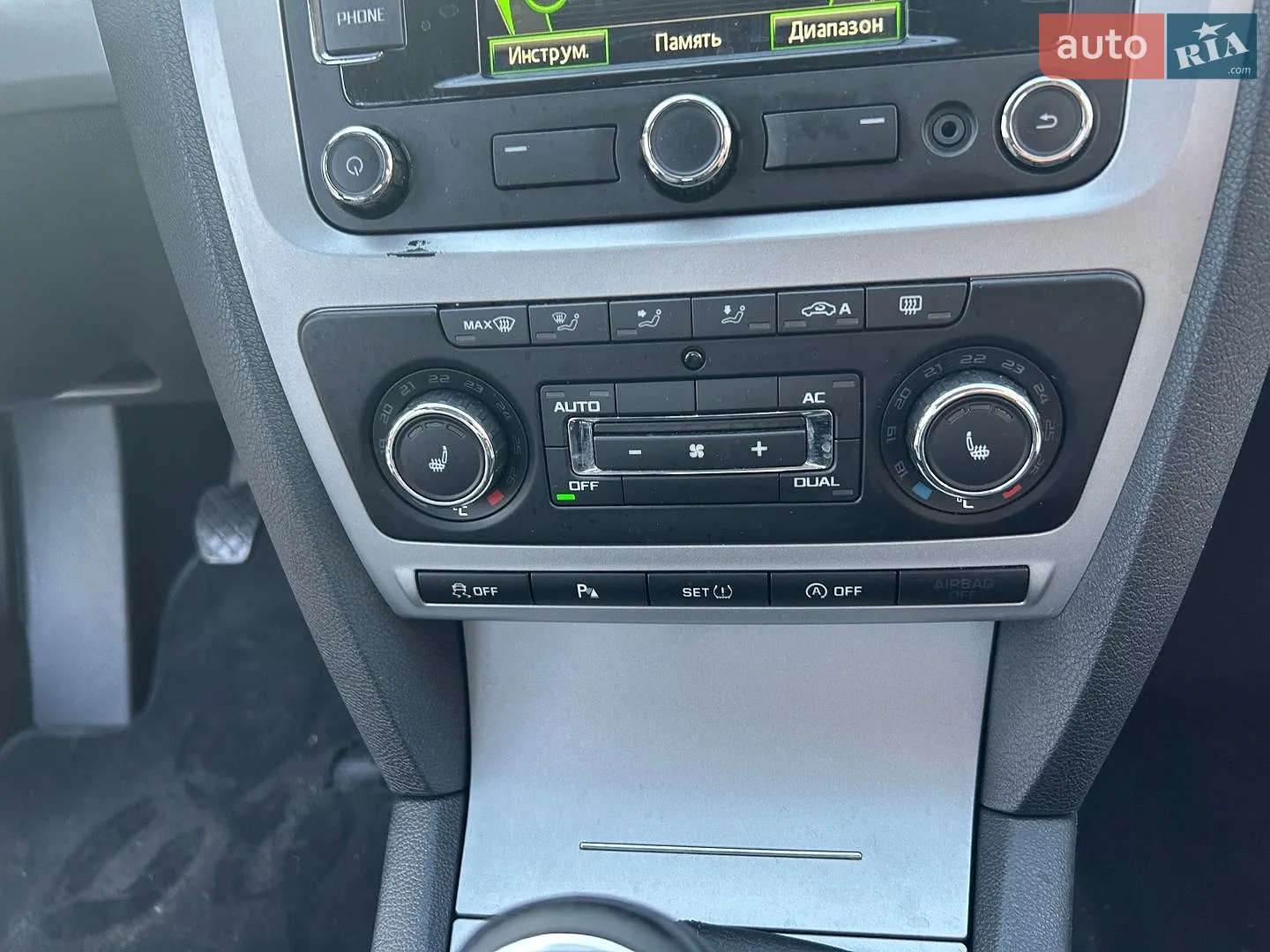 2012 Skoda Octavia - мініатюра 38