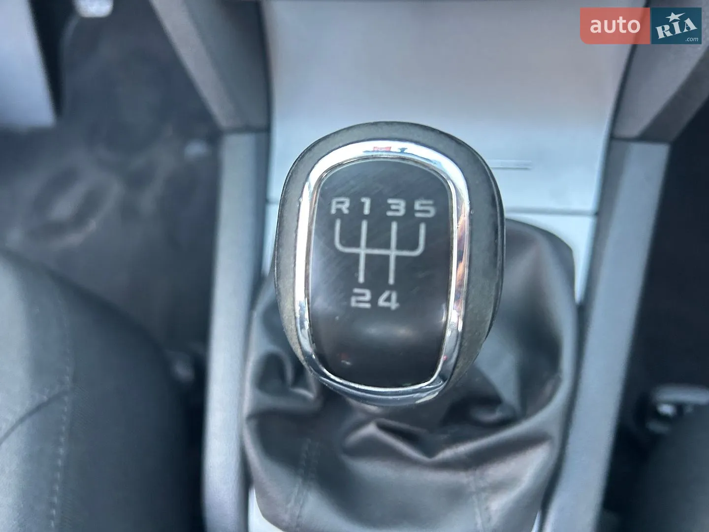 2012 Skoda Octavia - мініатюра 40
