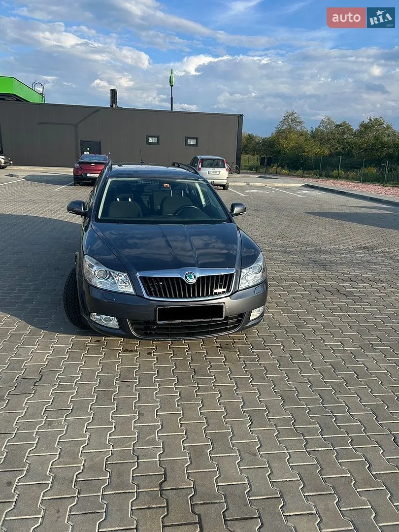 2012 Skoda Octavia - фото 1