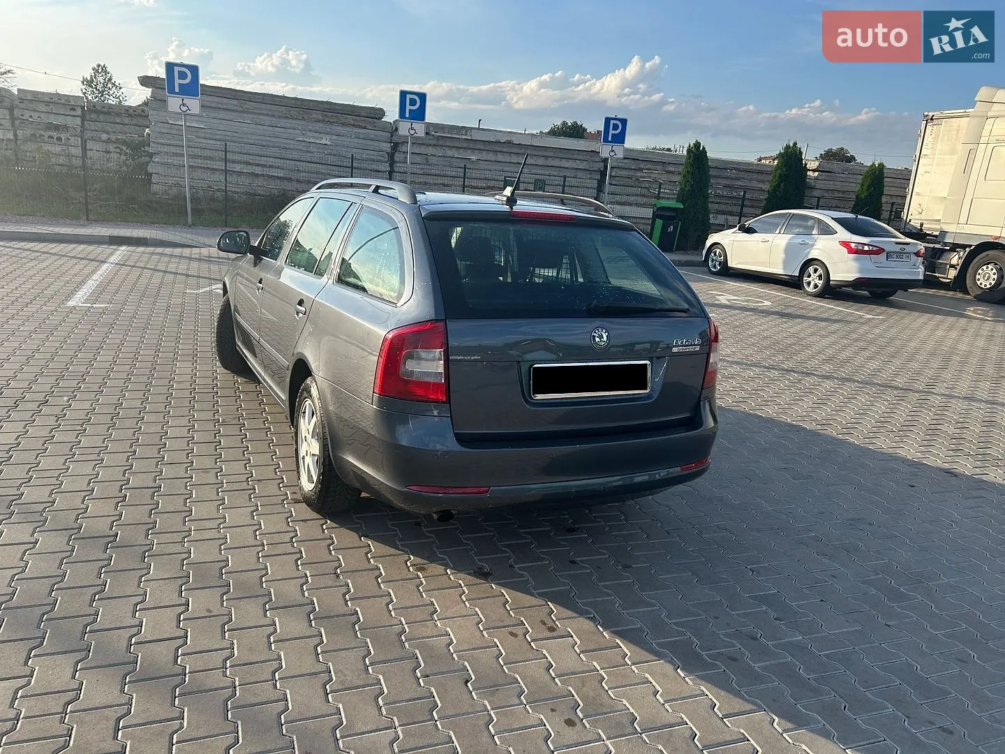 2012 Skoda Octavia - мініатюра 16