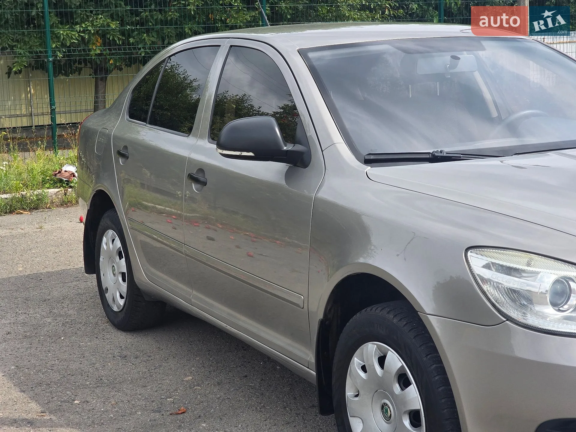 2010 Skoda Octavia - мініатюра 11
