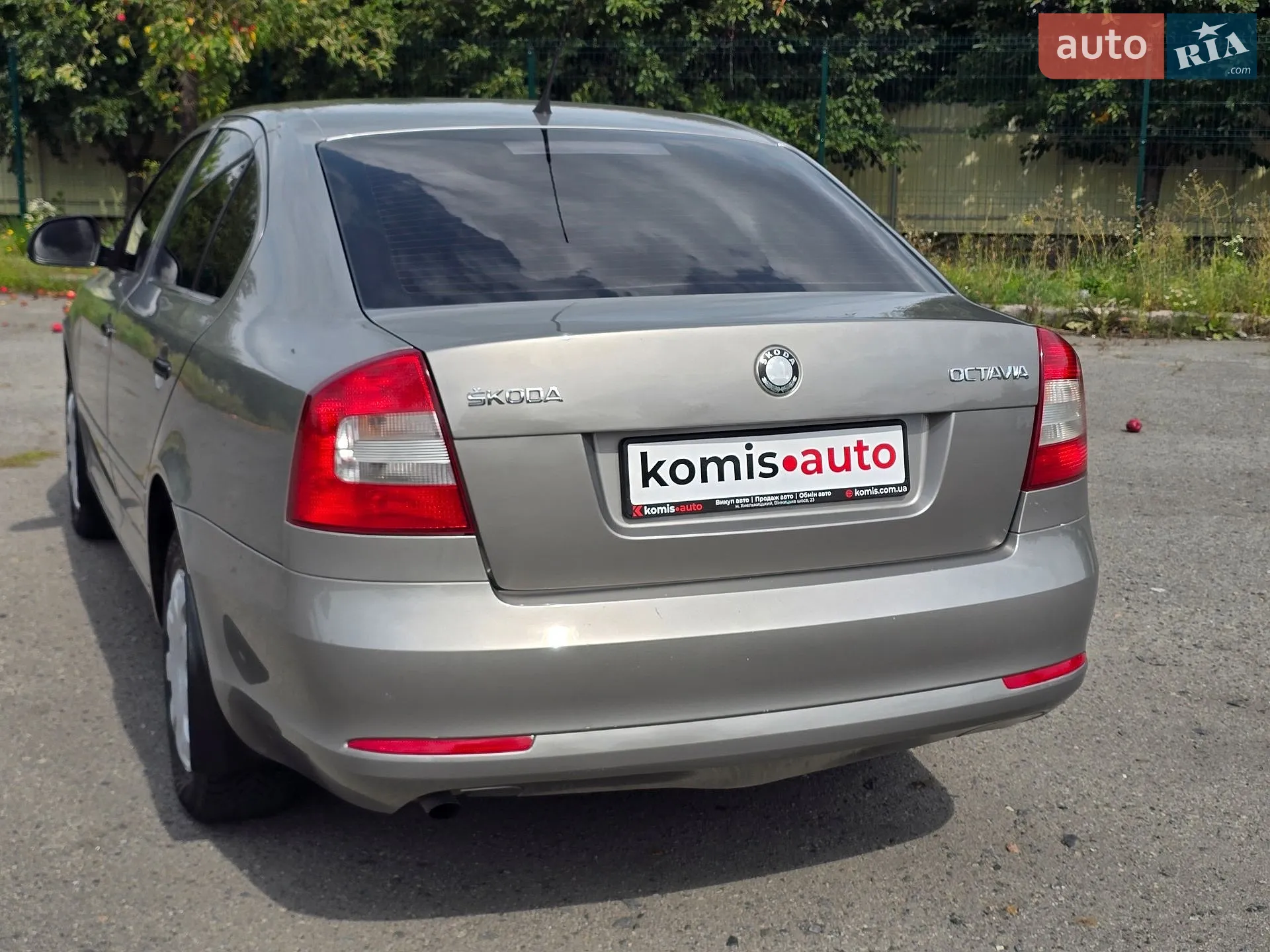 2010 Skoda Octavia - мініатюра 20