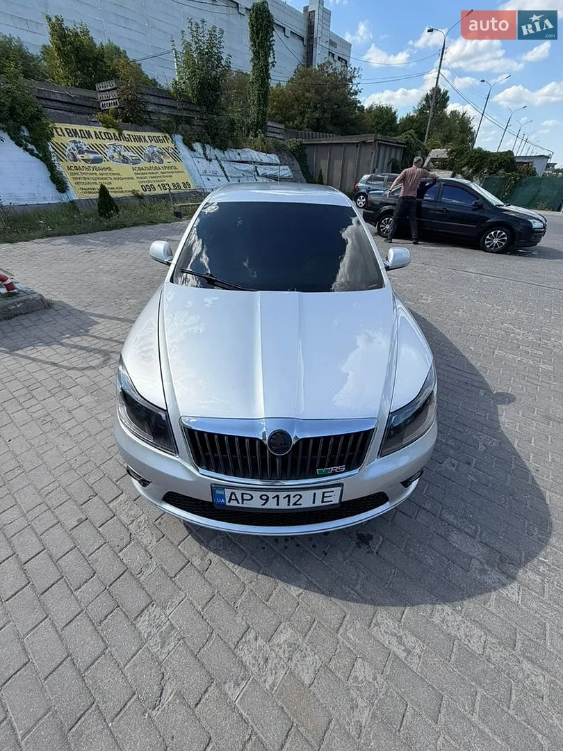 2010 Skoda Octavia - мініатюра 8