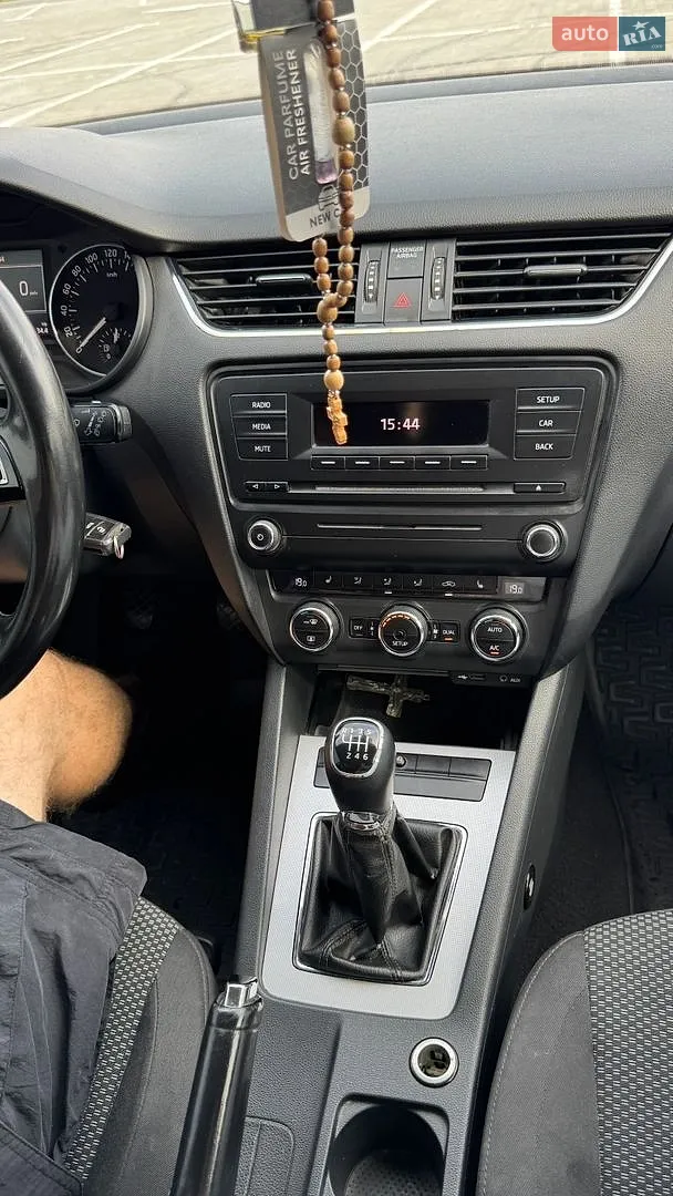 2013 Skoda Octavia - мініатюра 12