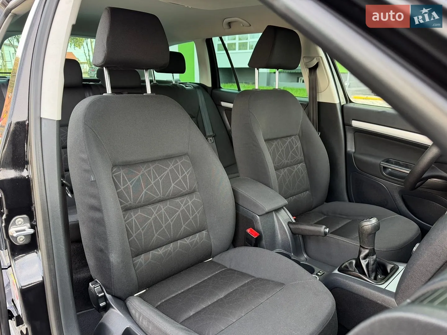 2011 Skoda Octavia - мініатюра 49