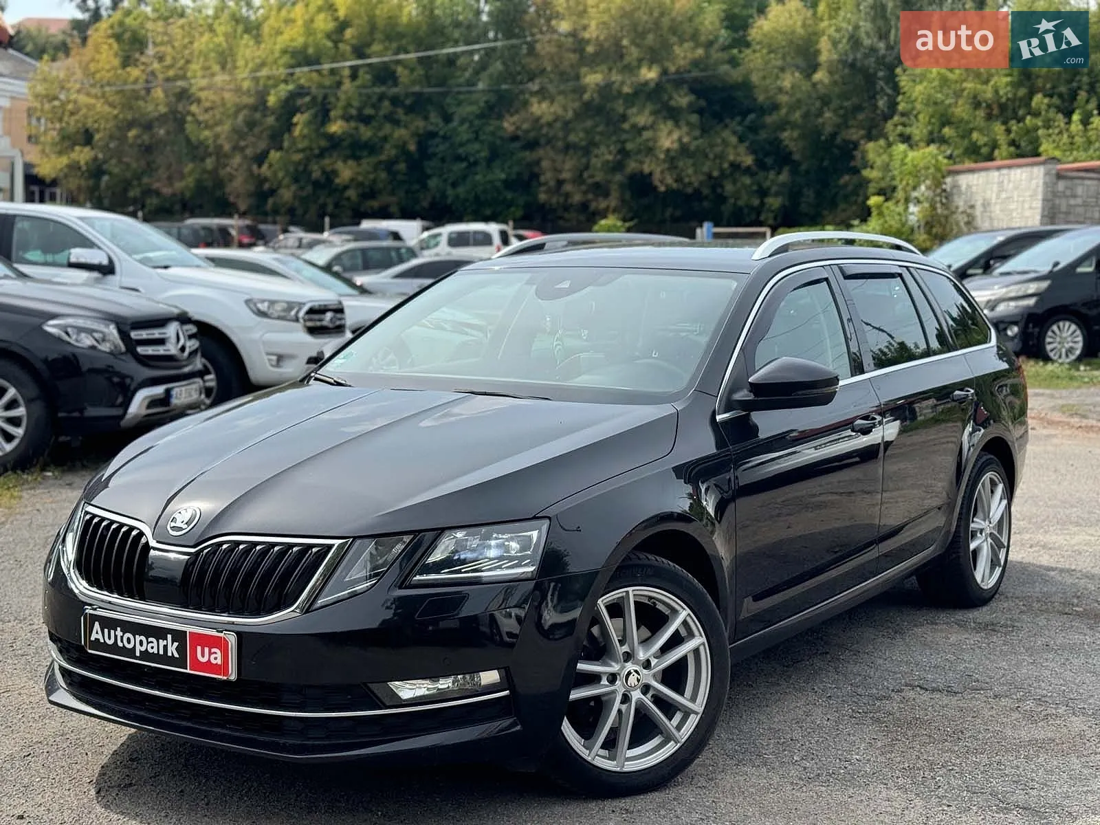 2017 Skoda Octavia - фото 1