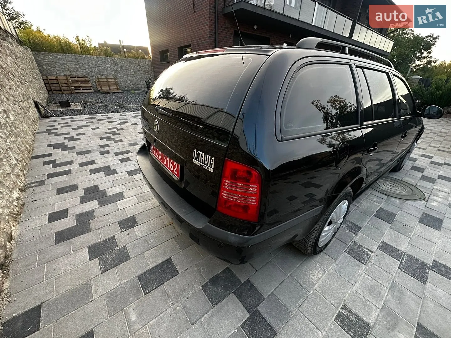 2010 Skoda Octavia - мініатюра 9