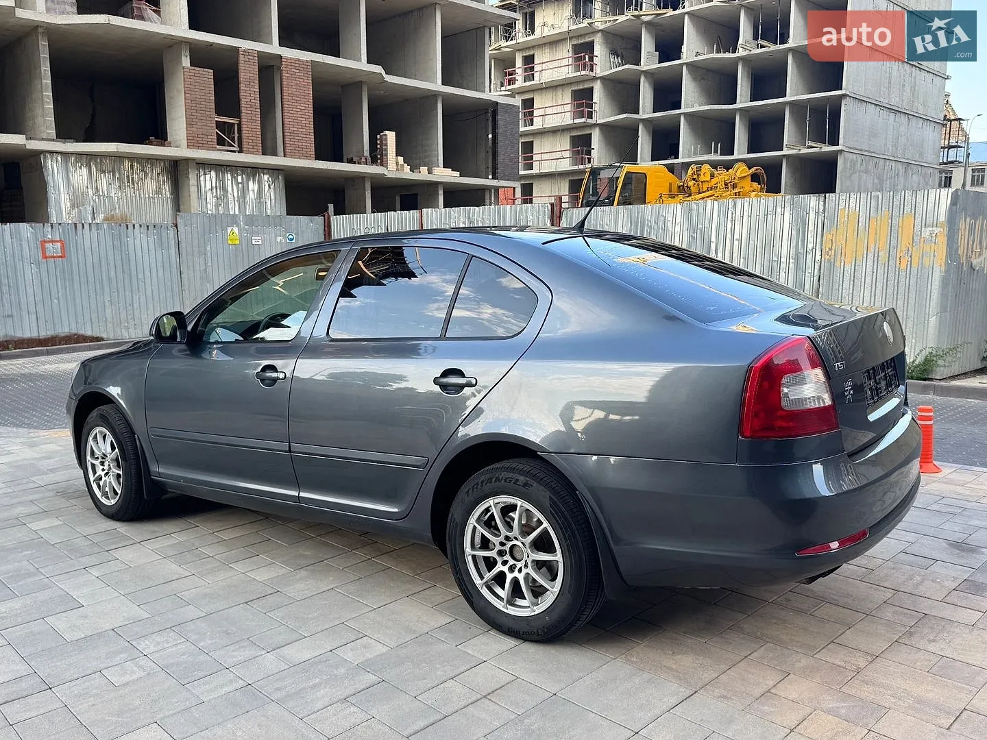 2010 Skoda Octavia - мініатюра 10