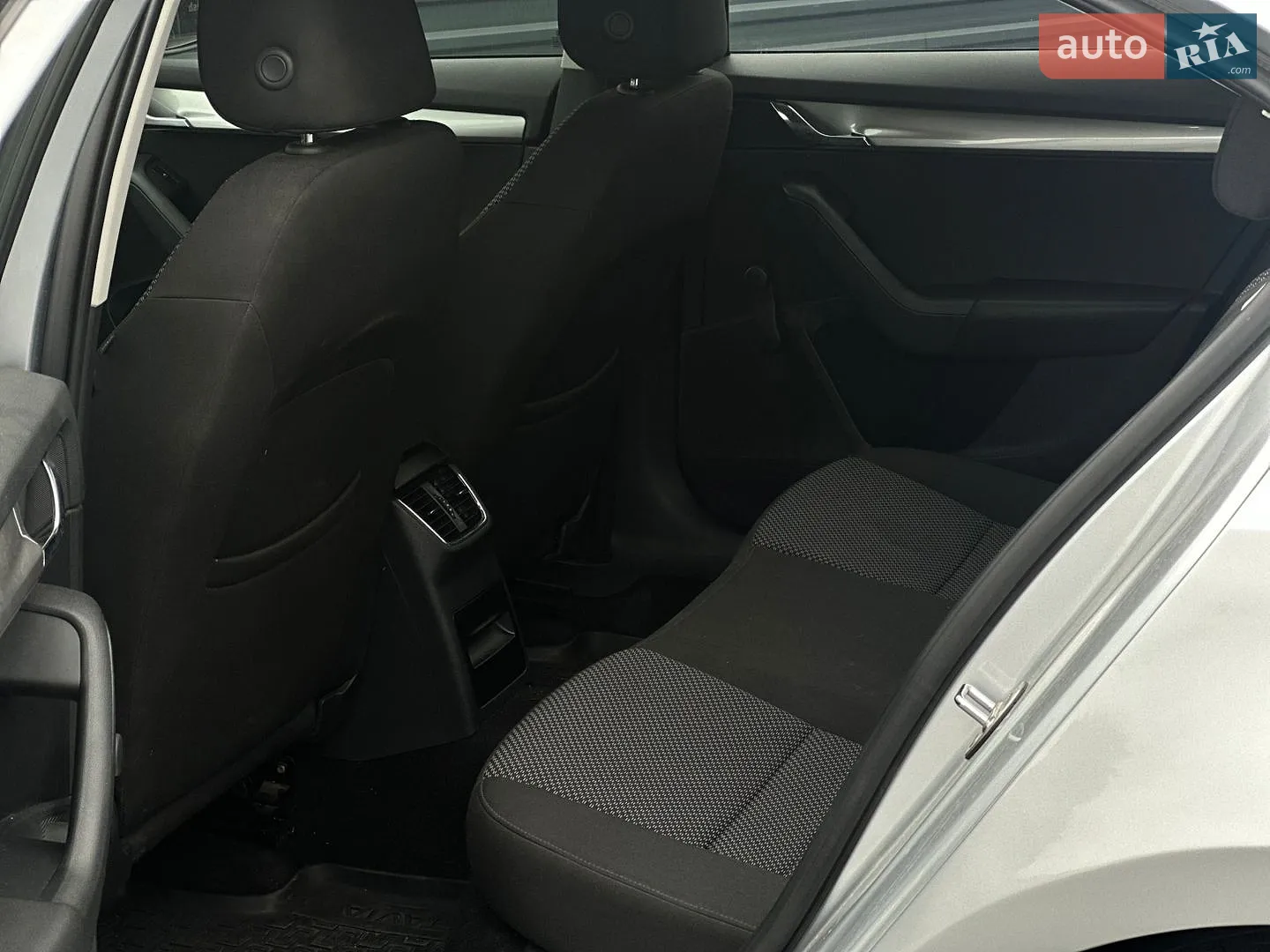 2013 Skoda Octavia - мініатюра 20