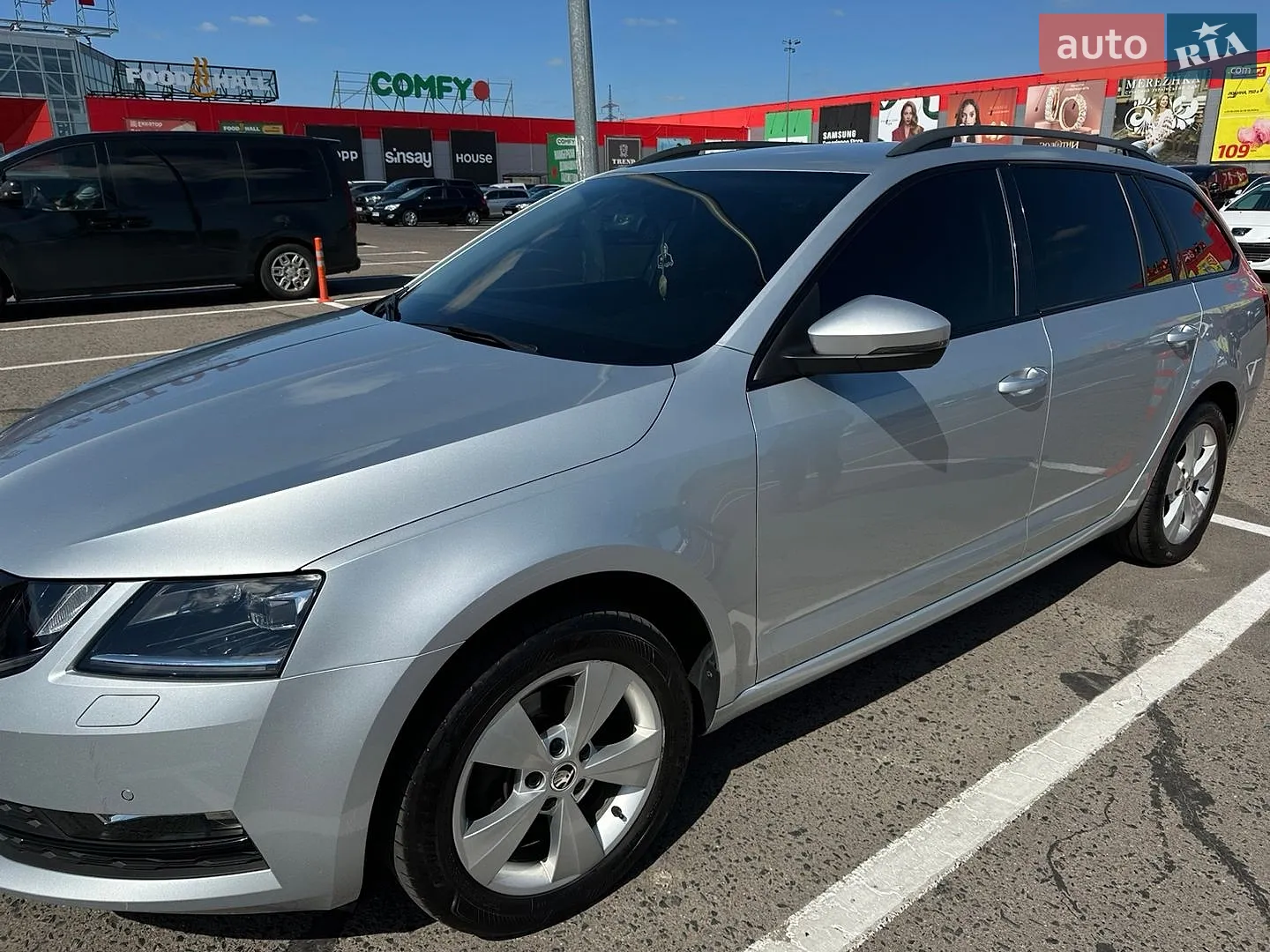 2019 Skoda Octavia - мініатюра 3