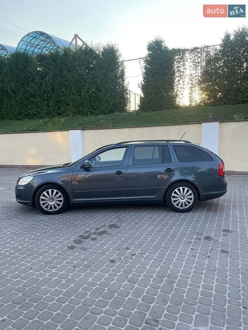2011 Skoda Octavia - мініатюра 5