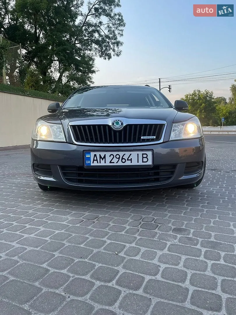 2011 Skoda Octavia - мініатюра 13