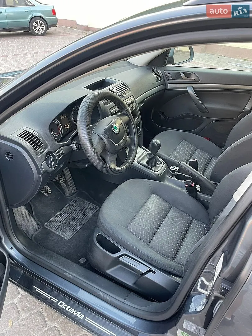 2011 Skoda Octavia - мініатюра 16