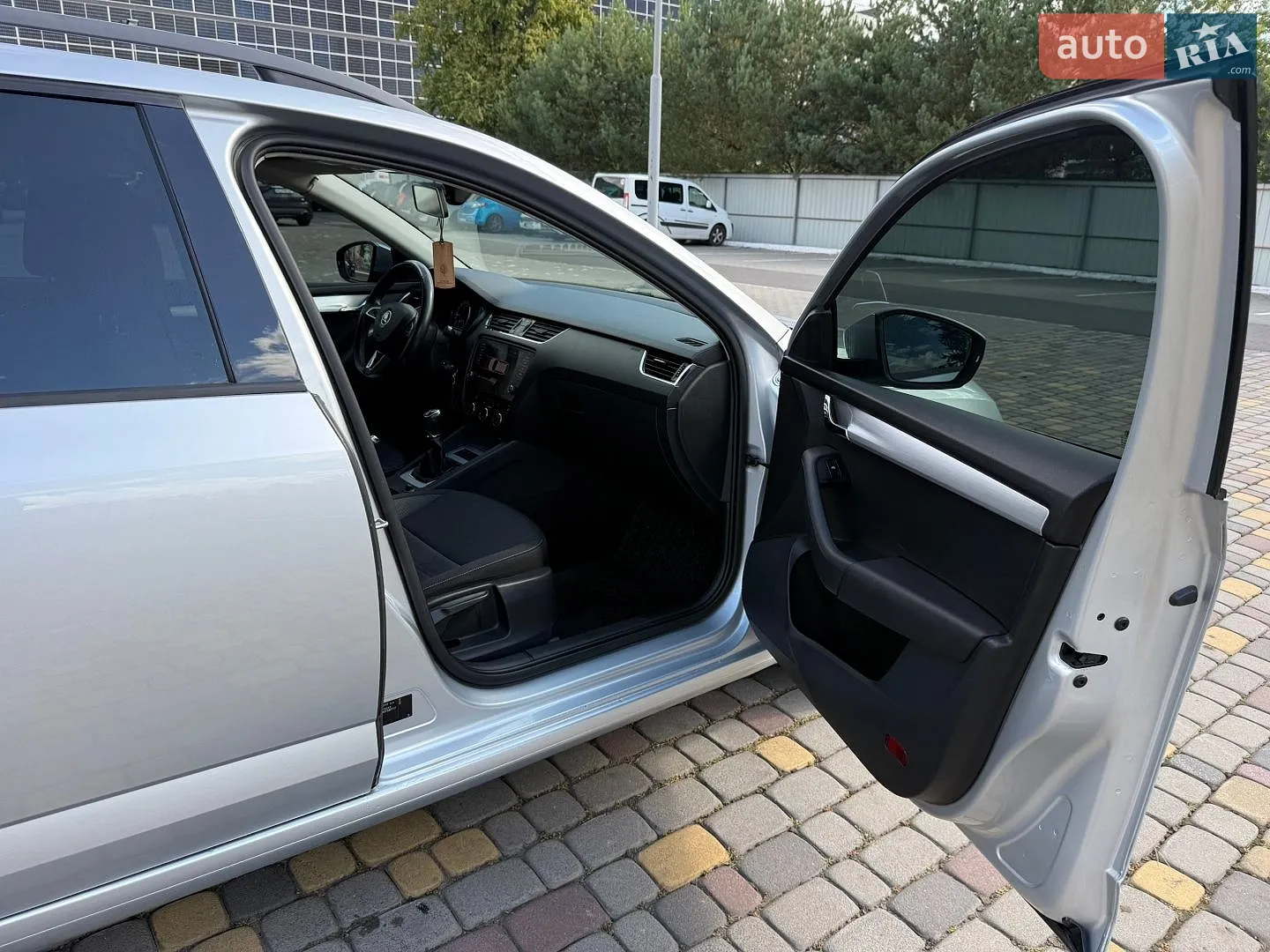 2017 Skoda Octavia - мініатюра 39