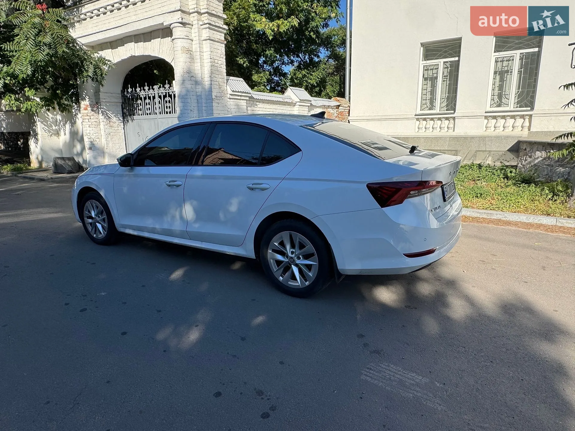 2023 Skoda Octavia - фото 1