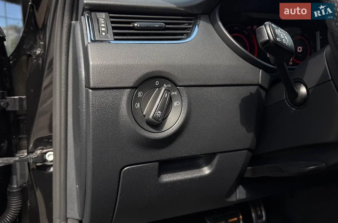 2019 Skoda Octavia - мініатюра 17