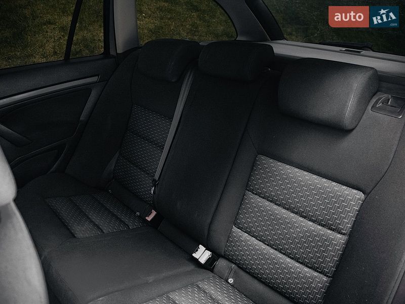 Универсал Skoda Octavia 2011 в Львове фото 28 Универсал Skoda Octavia 2011 в Львове