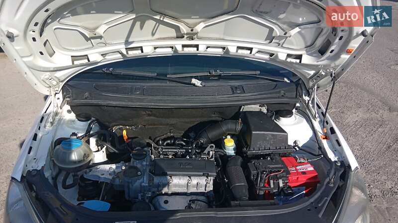 Универсал Skoda Praktik 2010 в Ровно фото 2 Универсал Skoda Praktik 2010 в Ровно