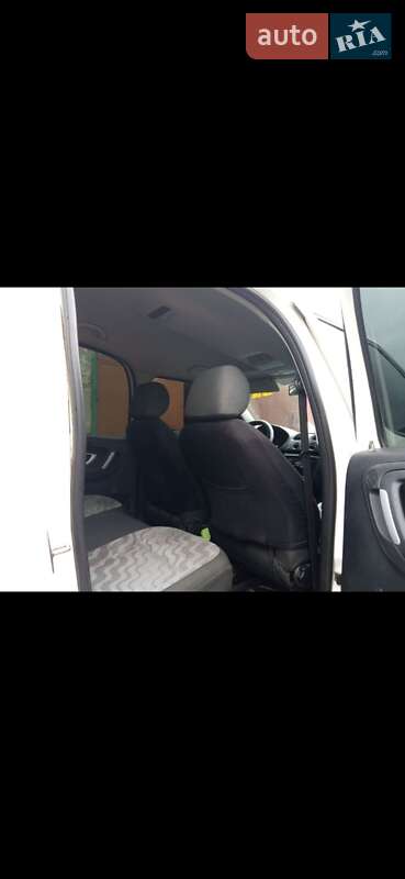 Универсал Skoda Praktik 2010 в Ровно фото 21 Универсал Skoda Praktik 2010 в Ровно