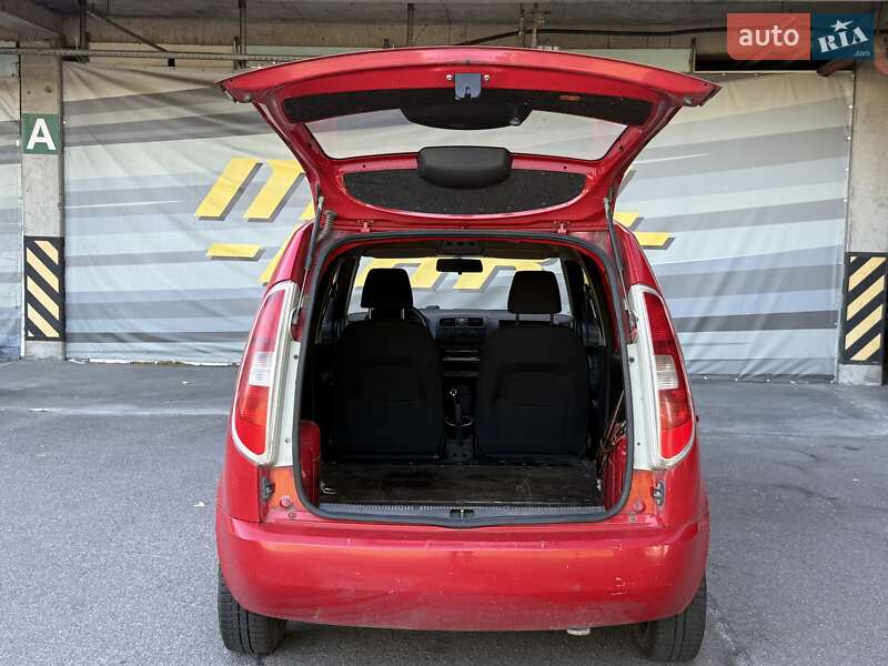 Грузовой фургон Skoda Praktik 2008 в Каменском