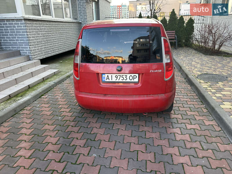 Вантажний фургон Skoda Praktik 2008 в Києві