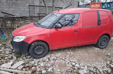 Вантажний фургон Skoda Praktik 2008 в Дніпрі