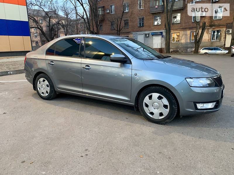 Ліфтбек Skoda Rapid 2013 в Кривому Розі фото 5 Ліфтбек Skoda Rapid 2013 в Кривому Розі