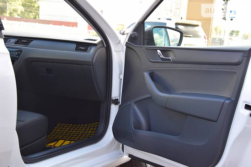 Ліфтбек Skoda Rapid 2017 в Києві