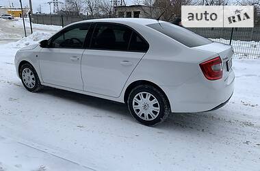 Лифтбек Skoda Rapid 2013 в Киеве