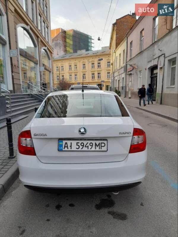 Ліфтбек Skoda Rapid 2014 в Києві фото 5 Ліфтбек Skoda Rapid 2014 в Києві