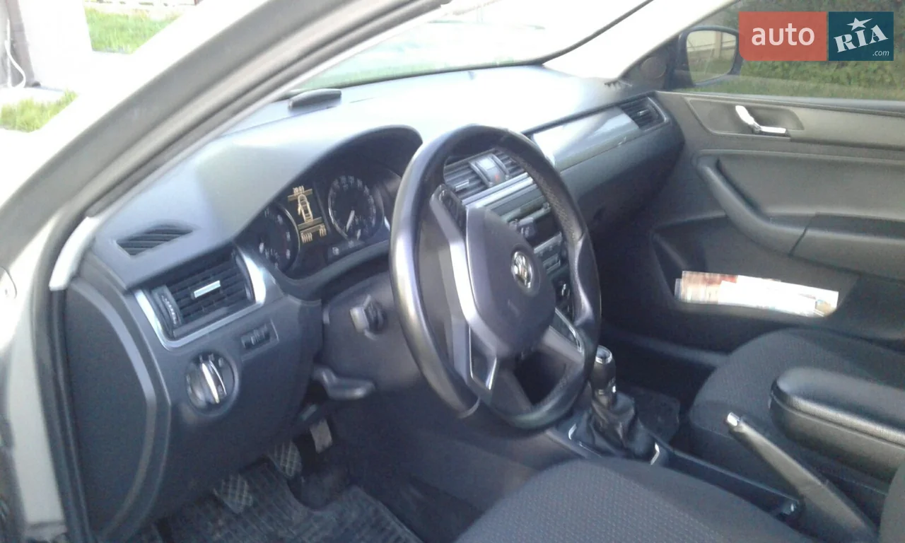 2015 Skoda Rapid - мініатюра 25