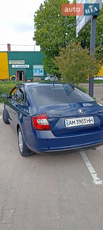Хэтчбек Skoda Rapid 2017 в Житомире