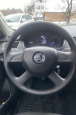 Лифтбек Skoda Rapid 2013 в 