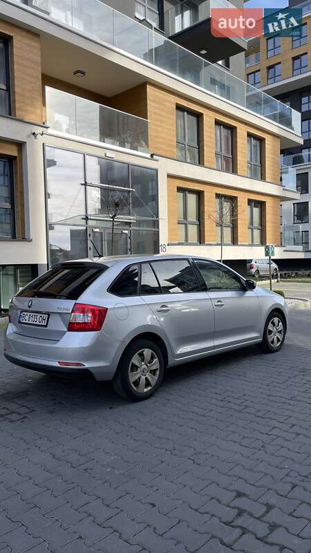 Хетчбек Skoda Rapid 2016 в Львові
