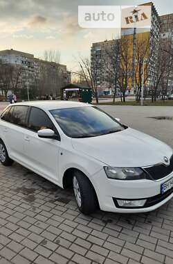 Хэтчбек Skoda Rapid 2014 в Днепре