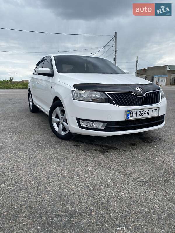 Ліфтбек Skoda Rapid 2013 в Татарбунарах