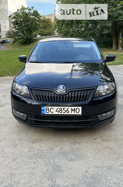 Хэтчбек Skoda Rapid 2014 в Львове