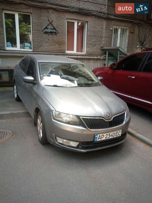 Лифтбек Skoda Rapid 2013 в Запорожье
