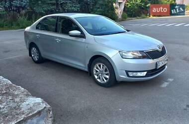 Лифтбек Skoda Rapid 2015 в 
