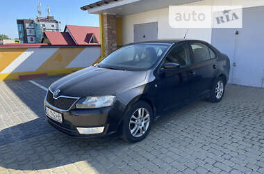 Ліфтбек Skoda Rapid 2013 в Львові