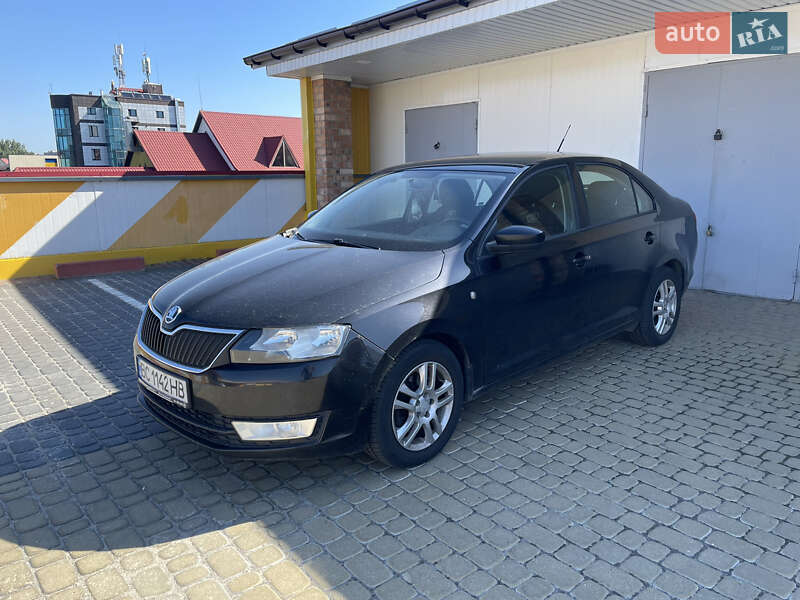 Ліфтбек Skoda Rapid 2013 в Львові