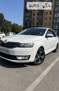 Лифтбек Skoda Rapid 2013 в Чернигове