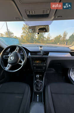 Лифтбек Skoda Rapid 2015 в 