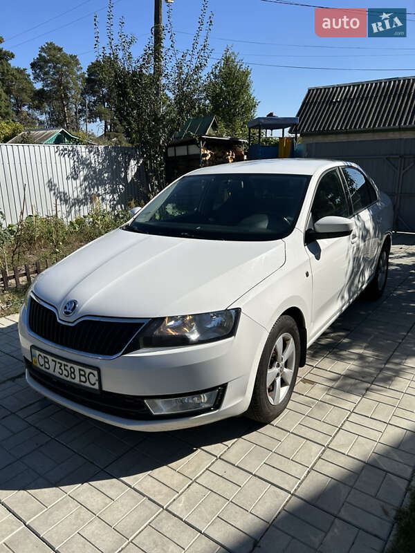 Лифтбек Skoda Rapid 2013 в Чернигове